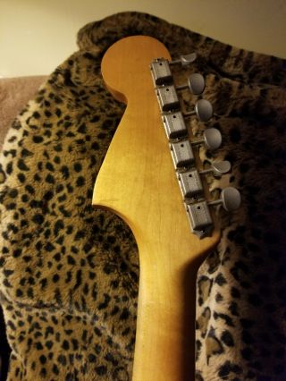 Vintage 1965 Fender Jaguar - and case 11