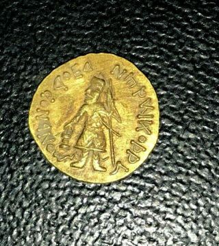 Ancient Kanishka King Holding Lamp Buddha Solid 18k Gold COIN 2