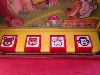 Vintage 1974 Tomy Pass - The - Nuts Flipper Pinball Hand Held Animal Game 8