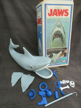 Vintage 1975 Ideal Jaws Game Based On The Great White Shark Movie Film