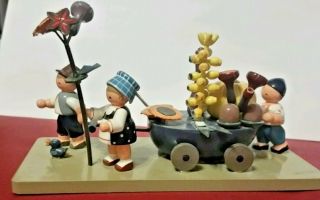 Germany folk art wooden people wagon and flowers 1998 miniatures 2
