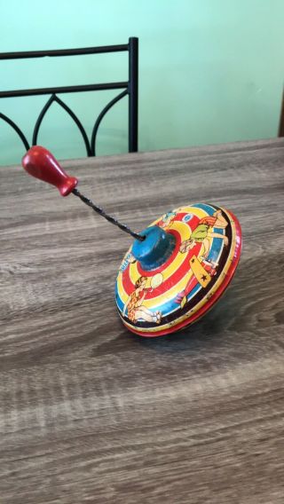 Vintage 1950s Humming Spinning Top Tin Wyandotte Toys Rare