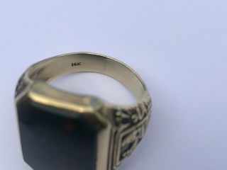 Men ' s Ring.  14k Yellow Gold and Bloodstone.  Egyptian Motif.  Size 9.  25 4