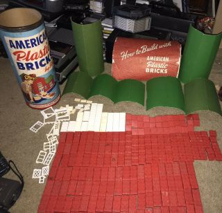 Vintage American Plastic Bricks Building Set 725 W/ Green Roofs & Instructions