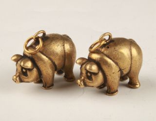 2 Chinese Bronze Hand Casting Pig Figurines Statue Pendant Cute Collec