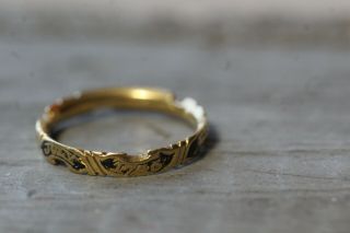 Antique c.  1836 Georgian 20k Yellow Gold & Enamel Ring Names & Dates Size 5.  75 7