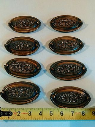 Set Of 8 Vintage Oval Hepplewhite Style Brass Finish Drawer Pulls