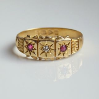 Stunning Antique Edwardian 18ct Gold Diamond & Ruby Trilogy Ring C1907