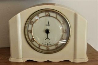 A Vintage Cream Bakelite Mantel Clock Smiths Good Order 1940s / 50s