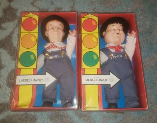 1986 E Goldberger 12 " Laurel & Hardy Doll Set