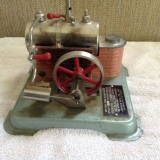 Vintage Dry Fuel Fired Steam Engine Style 76 (jensen M.  F.  G.  Co.  Inc.  (parts)