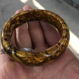 China Handmade Natural Golden Silk And Sea Willow Bracelet