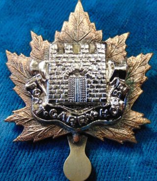 Canada Canadian Armed Forces Fgh Fort Garry Horse Regiment Cap Badge