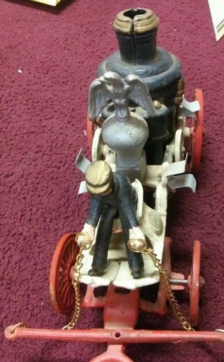 VINTAGE FIRE ENGINE water wagon 3 HORSE DRAWN CAST IRON FIRE water pumper WAGON 5