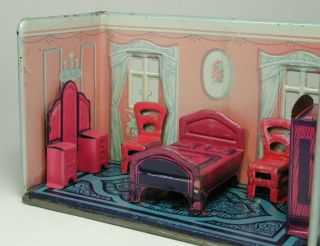 Vintage Marx Newlywed Tin Litho Bedroom with Furniture 1920 ' s 3