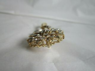 Vintage 18K Yellow Gold Diamonds Flower Pin Brooch 10