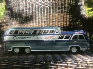 Vintage Greyhound Lines Express Scenicruiser M - 732 Friction Tin Toy Bus 10 3/4”l