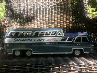 Vintage Greyhound Lines Express Scenicruiser M - 732 Friction Tin Toy Bus 10 3/4”L 2