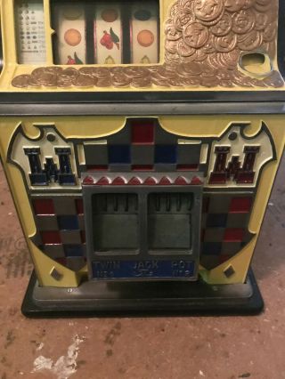 Mills 25 Cent Antique Slot Machine ROL - A - TOP Vintage slot machine 5