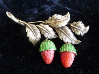 Vintage 14k Yellow Gold Oxblood Red Coral Enamel Strawberry Pin,  19g,  2 1/4 "