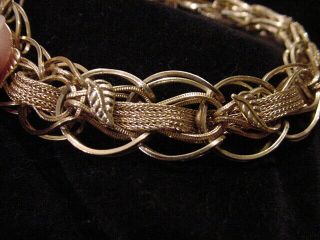 Uniquely Elegant Vintage 14K Yellow Gold Charm Bracelet - Weight 19.  60 Grams 4