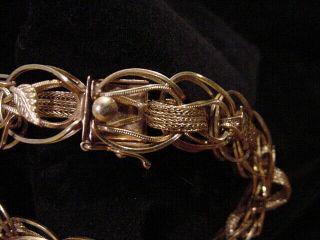 Uniquely Elegant Vintage 14K Yellow Gold Charm Bracelet - Weight 19.  60 Grams 5