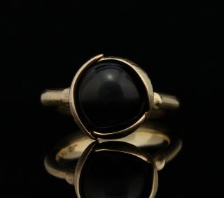 Ole Lynggaard Lotus Ring 18k Gold & Black Onyx - A1003