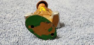 Vintage Barclay B69 Soldier ammunition carrier lead toy B - 069 734 ammo Manoil 4