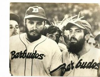 Alberto Korda Cuba Photo Fidel Castro & Camilo Cienfuegos Barbudos Baseball 1959