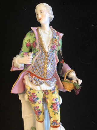 Monumental antique Meissen style porcelain figures of a gallant and lady 3