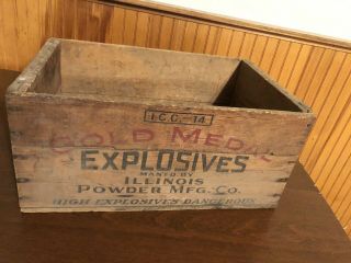 Vintage Gold Medal Explosive Dynamite Illinois Powder Wood Box Crate Antique
