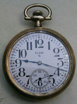 Model 7 Elgin 17 Jewel 16 Size Pocket Watch With Porcelain Montgomery Dial