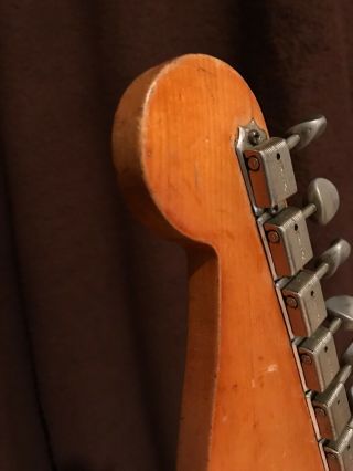 Vintage 1960 Fender Jazzmaster.  Alpine White.  Pre CBS Slab Board Neck 10