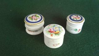 3 X Wonderful 18th - 19th Century Small H/p Porcelain Cosmetic Rouge/perfume Pots