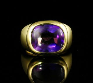 H.  Stern Signed Vintage Estate Natural 5.  0ct Amethyst Solid 18k Yellow Gold Ring
