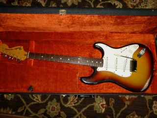 Vintage 1971 Fender Stratocaster.  Nitro Rosewood,  Guitar,  99