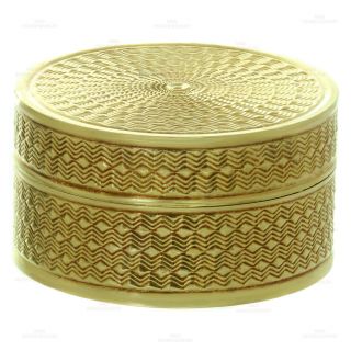 VAN CLEEF & ARPELS Antique 18k Yellow Gold Hand - Crafted Pill Box 2