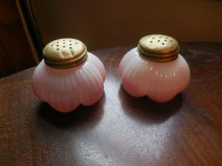 Challinor Opaque Glass Shaker Set " Pleated Skirt " Pink Ca 1891 Dimpled Lids