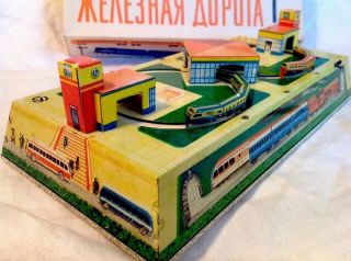 Vintage Mechanical Tin Litho Wind Up Toy Train Station W/Original Box 2