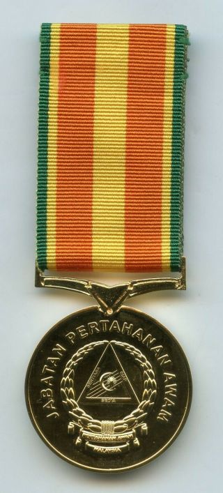 Malaysia Federal Civil Protection Medal For Distinguished Service Rare