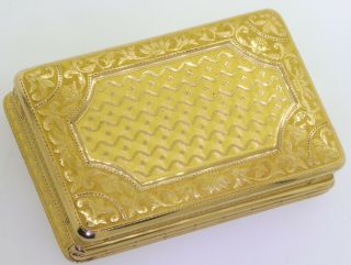 ca.  1820 Simon - Achille Leger Paris antique heavy 18K gold snuff box,  68 grams 4
