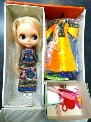 Vintage Rare Kenner 1972 Blythe W/clothes,  Case & Accessories 6 Lines - Eyes Work