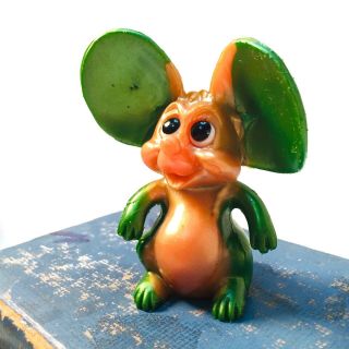 Vintage Russ Berrie Oily Jiggler Mouse / Orange Green / 1968 / No Tail 4