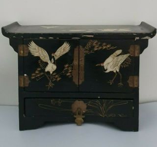 Vintage Japanese Lacquer Jewellery Cabinet / Box