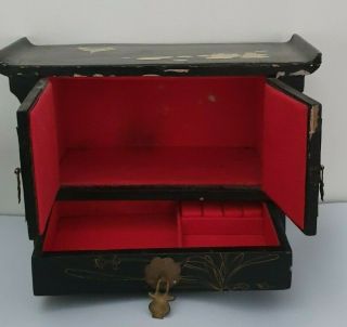 Vintage Japanese Lacquer Jewellery Cabinet / Box 3