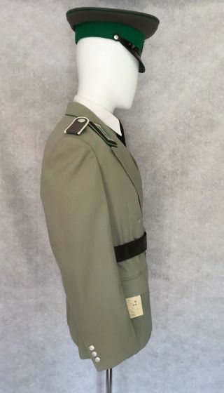 EAST GERMAN OFFICERS PARADE TUNIC 36 