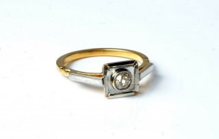 18ct Art Deco Diamond Solitaire Ring