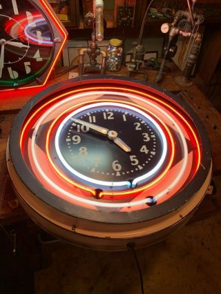 Antique/Vintage neon game clock.  Barnett? 5