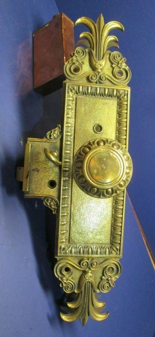 Antique Victorian Architectural Brass Ornate Door Lock Set Knobs Cover Plate