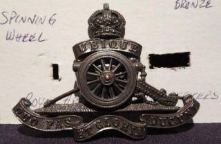 Royal Artillery Corps Wwi Era Officers Darkened Bronze Spinning Wheel Cap Badge